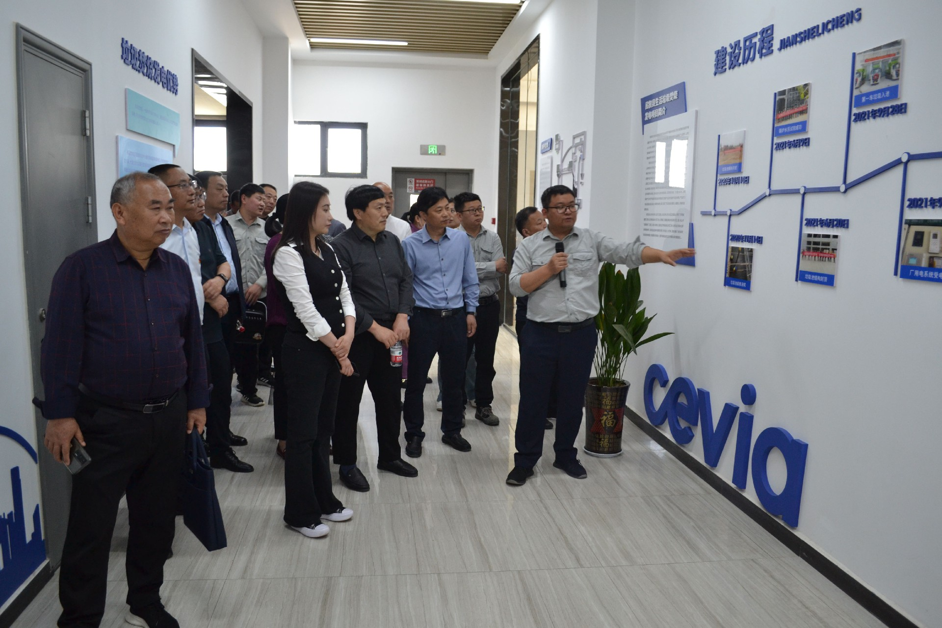 171****806118611.jpg 33.jpg